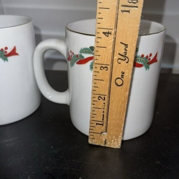 Set Of 3 Poinsettia & Ribbons Fine China Holiday Mugs With Gold Trim Made In Chi - Picture 4 of 6